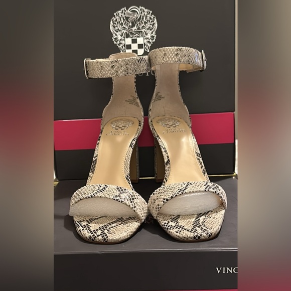 NEW Vince Camuto Women's Heeled Sandal sz 9 - Picture 5 of 6